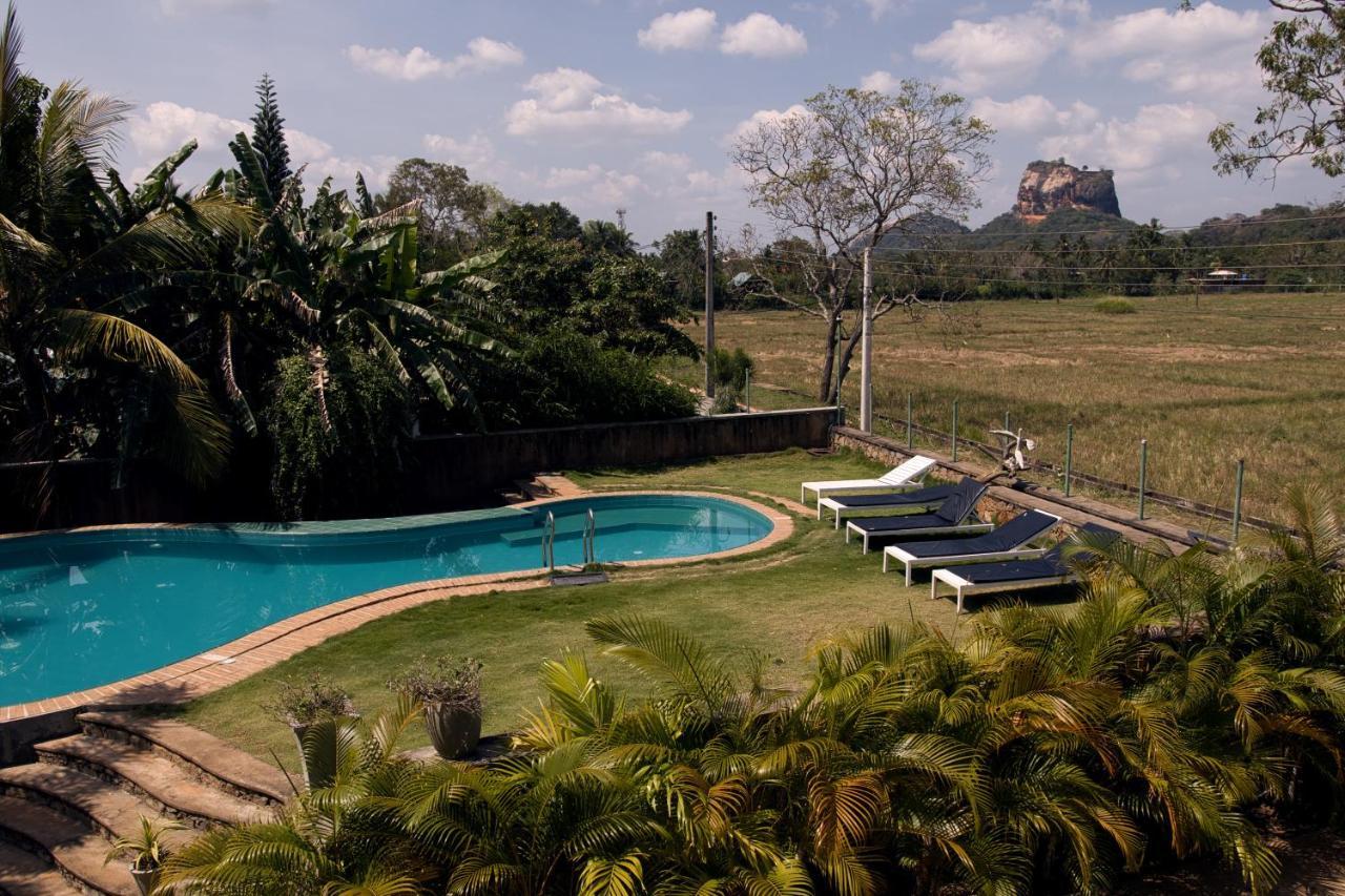 Royal Rock Sigiriya Exterior foto